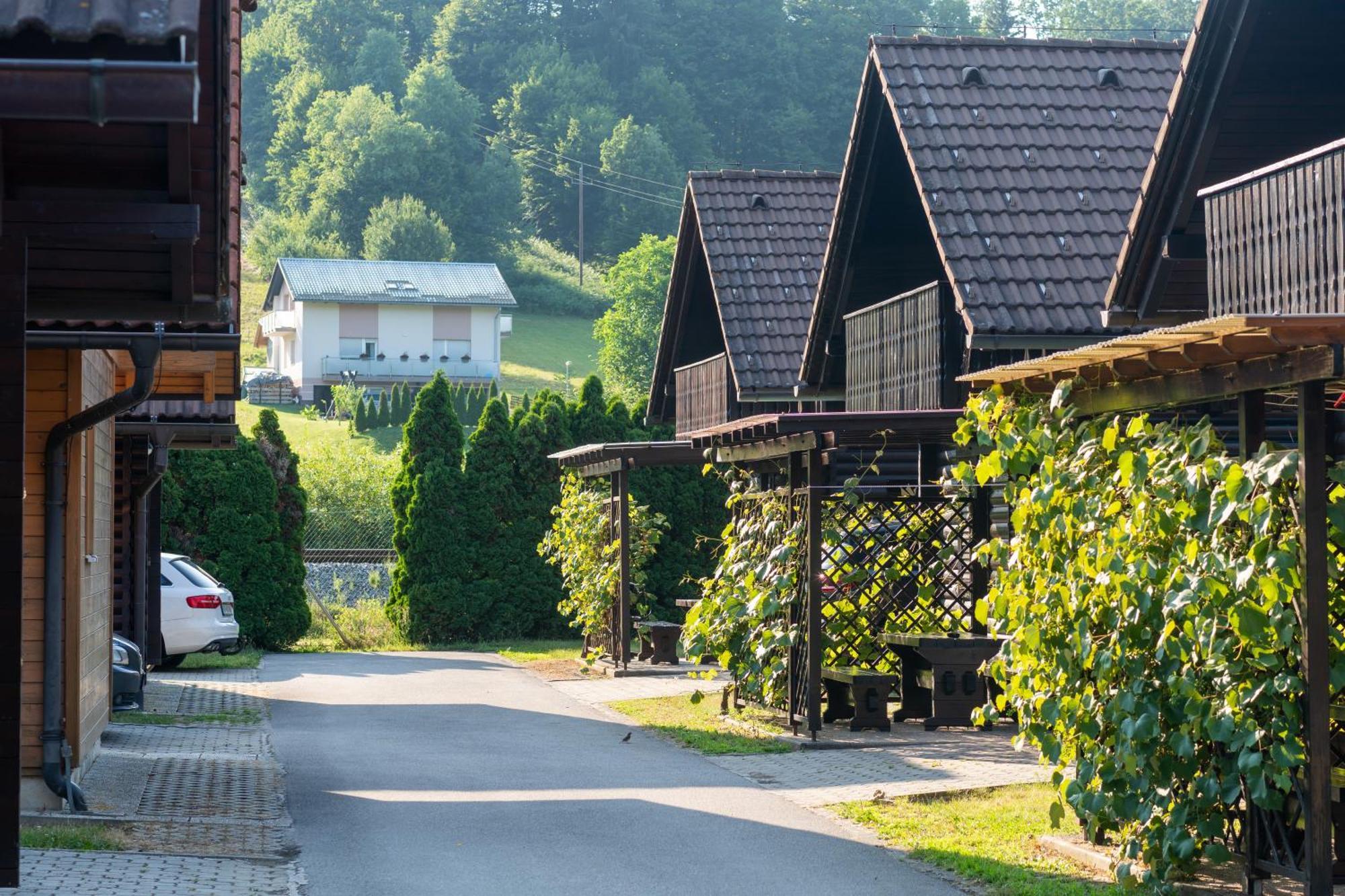 Bella Mura Nature Chalet I27 Podcetrtek Bagian luar foto